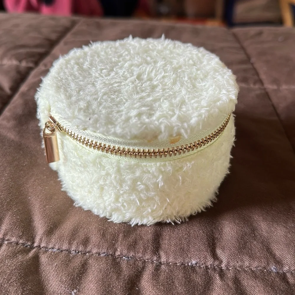 Small Travel Jewelry Organizer